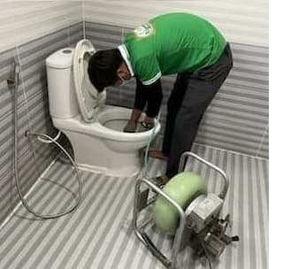 Thông Bồn Cầu Quận Tân Bình, Xử Lý Triệt Để từ 5OK Uy Tín gia thong bon cau quan tan binh